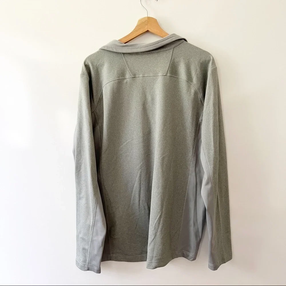 The North Face Fleece Quarter Zip Sweatshirt